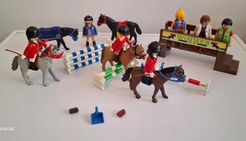 PLAYMOBIL paardensportterrein springpaarden beschikbaar voor biedingen