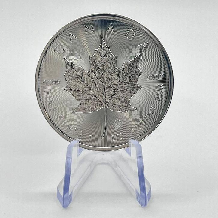 Maple Leaf 1 oz Zilveren Munt 9999 – Royal Canadian Mint, Postzegels en Munten, Munten | Oceanië, Losse munt, Zilver, Ophalen of Verzenden