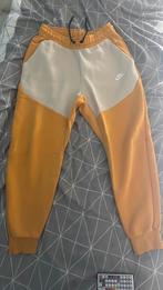 Nike tech oranje broek, Ophalen, Zo goed als nieuw