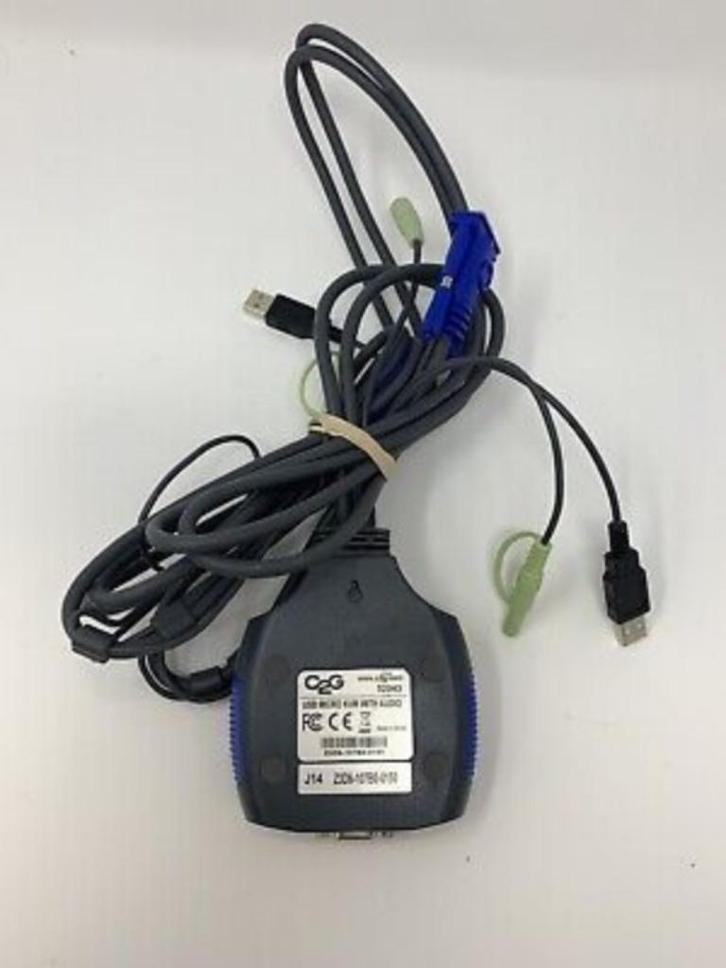 KVM C2G, Informatique & Logiciels, Pc & Câble réseau, Utilisé, Enlèvement ou Envoi