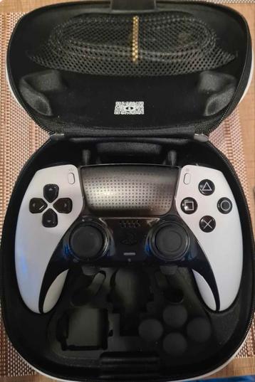 DualSense edge draadloze controller en hyperx-gamingheadset  beschikbaar voor biedingen