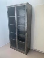 Armoir de rangement, vitrine, métallique ( vintage), Ophalen, Gebruikt