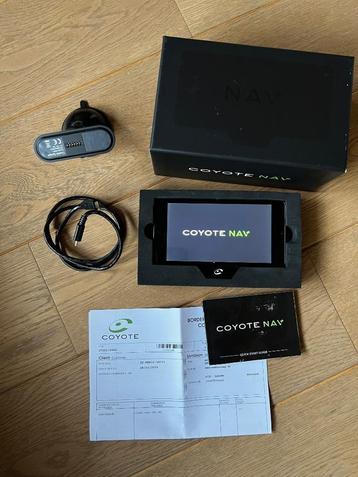 Ensemble complet Coyote Nav Plus +  disponible aux enchères