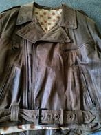 Stoere lederen bruine vest met gesp maat 54, Motoren, Kleding | Motorkleding, Ophalen