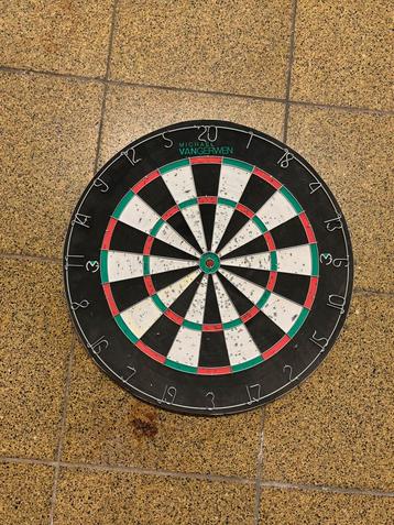 Dartbord beschikbaar voor biedingen