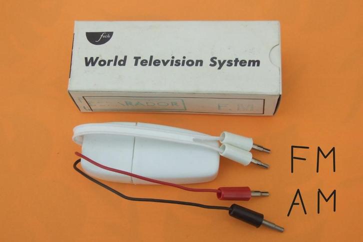 Antenne-impedantie aanpasser 75 > 300 Ohm, aantal zie foto's, Hobby en Vrije tijd, Elektronica-componenten, Nieuw, Ophalen of Verzenden