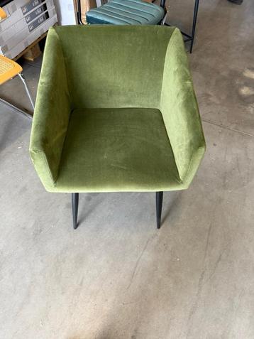 stoelen beschikbaar voor biedingen