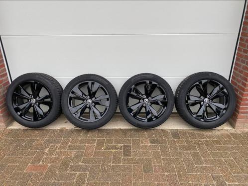 NIEUWE set 19-inch VW ID7 velgen met winterbanden, Auto-onderdelen, Banden en Velgen, Banden en Velgen, Winterbanden, 19 inch