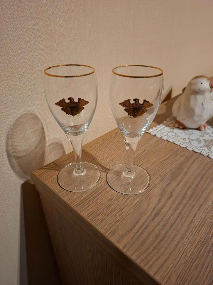 2 Bierglazen / Gouden Arend / Herzele, Verzamelen, Glas en Drinkglazen, Zo goed als nieuw, Bierglas, Ophalen of Verzenden