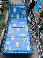 Kampeerbed, Ophalen