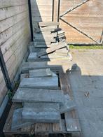 Hele en halve trottoirbanden GRATIS, Ophalen, Gebruikt, Beton