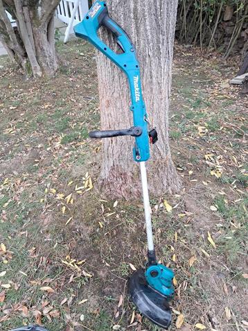 Makita DUR193 zonder accu beschikbaar voor biedingen