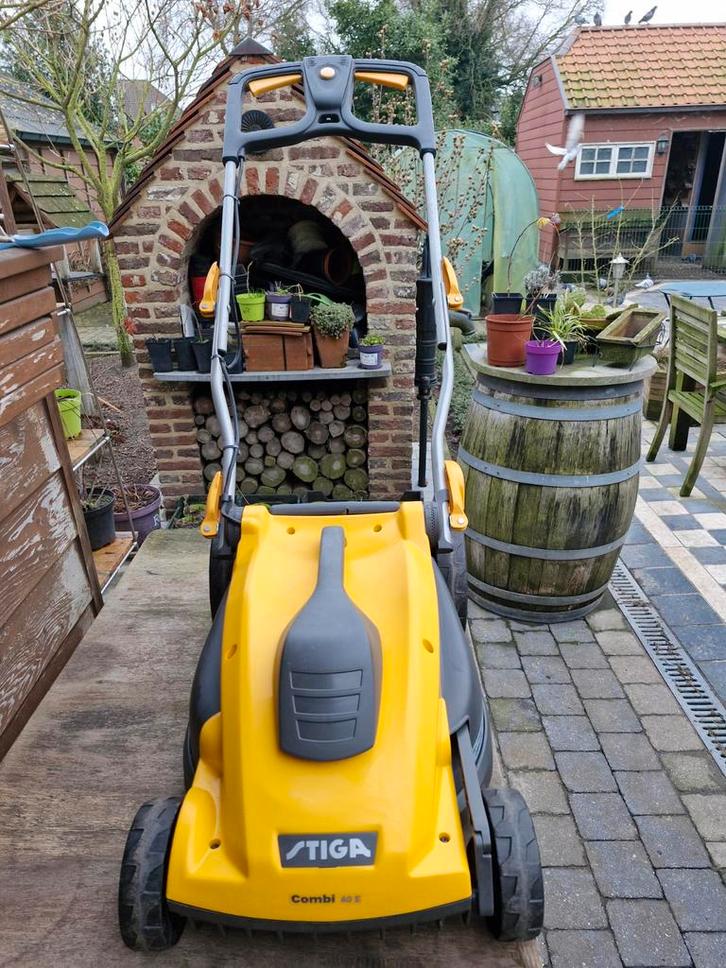 Recentste Stiga grasmaaier, combi 40E, Tuin en Terras, Grasmaaiers, Ophalen
