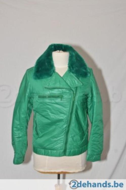 GEZOCHT: jas, anorak, jack met pels, Kleding | Dames, Jassen | Winter, Ophalen of Verzenden