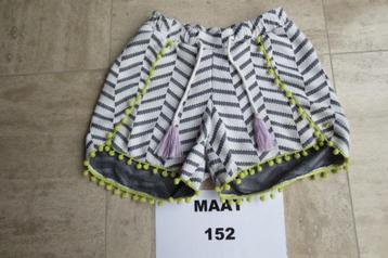 Short CKS 12 j is 152 Foto 11445. beschikbaar voor biedingen