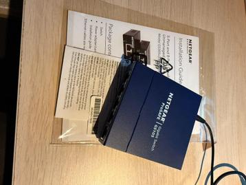 Commutateur et hub réseau Gigabit Netgear GS105, Enlèvement ou Envoi, Comme neuf