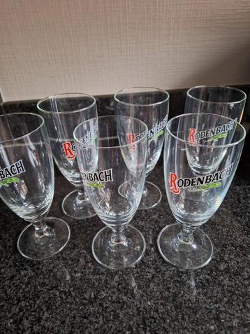 RODENBACH Bierglazen op voet beschikbaar voor biedingen