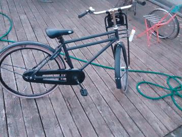 24 insch jongens fiets  beschikbaar voor biedingen