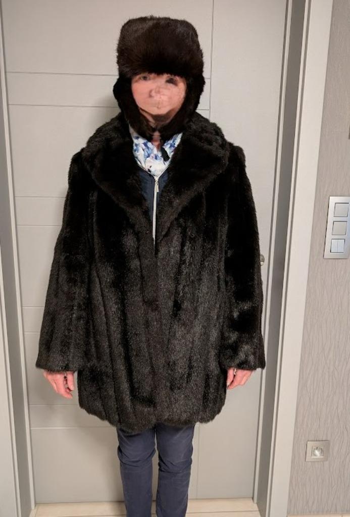 Vintage nep bontjas met echte nertshoed, Kleding | Dames, Jassen | Winter, Zo goed als nieuw, Maat 38/40 (M), Bruin, Ophalen of Verzenden