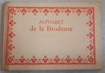 BRODERIE - TISSAGE - COUTURE, Ophalen of Verzenden, Gebruikt