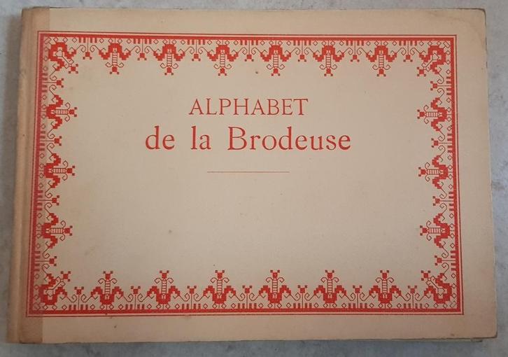 BRODERIE - TISSAGE - COUTURE, Hobby en Vrije tijd, Overige Hobby en Vrije tijd, Gebruikt, Ophalen of Verzenden