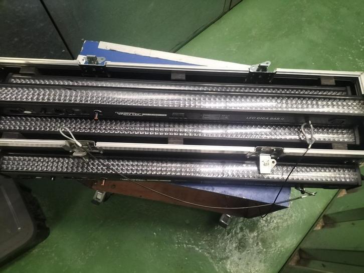 giga bar de chez varytec, Muziek en Instrumenten, Licht en Laser, Zo goed als nieuw, Licht, Kleur, Ophalen