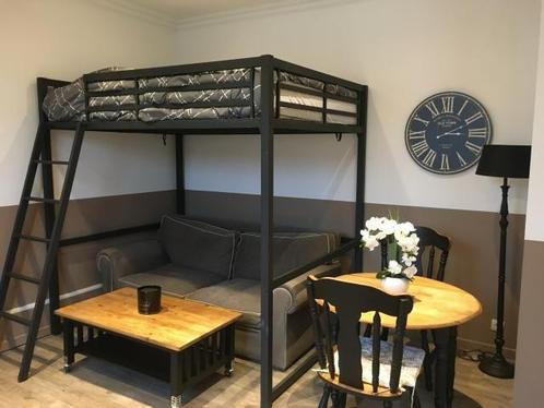 Studio centre ville Charleroi, Immo, Appartementen en Studio's te huur, Charleroi