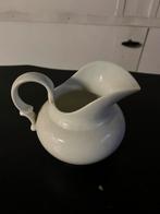 Porseleinen melkkannetje, Ophalen