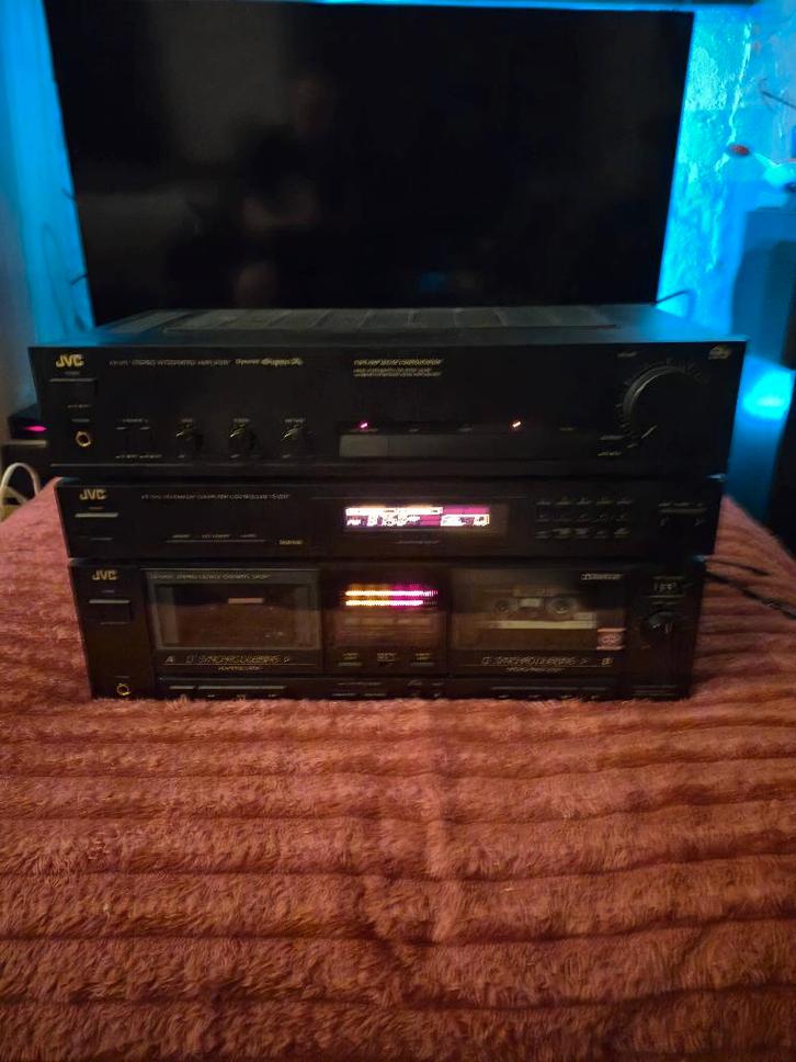 chaine de base jvc ensemble ou séparément, TV, Hi-fi & Vidéo, Chaîne Hi-fi, Comme neuf, Deck cassettes ou Lecteur-enregistreur de cassettes