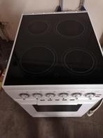 Elektrisch fornuis Zanussi, Elektronische apparatuur, Fornuizen, Ophalen, Gebruikt, 4 kookzones, Vrijstaand