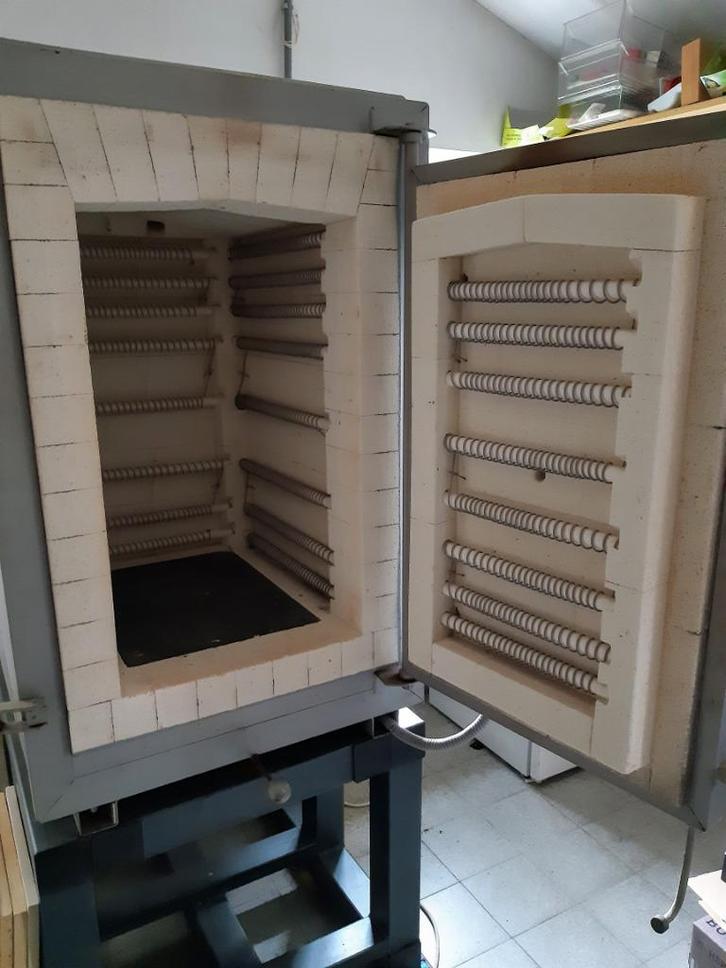 Keramiekoven Nabertherm 140 liter, Hobby en Vrije tijd, Pottenbakken, Gebruikt, Ophalen