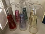 Champagneglazen gekleurd en relieftekening., Verzamelen, Glas en Drinkglazen, Ophalen of Verzenden, Nieuw, Overige typen