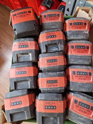 Hilti batterijen 36 Volt 5,2 en 6Ah + opladers beschikbaar voor biedingen