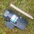 Motor met reductie 100 tr/min, Doe-het-zelf en Bouw, Motoren, Ophalen