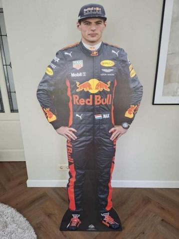 Cardboard Max Verstappen beschikbaar voor biedingen