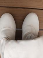 Witte dames botjes maat 39 in zeer goede staat te koop ., Ophalen