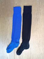 2 chaussettes de football - pointure 33-34, Enfants & Bébés, Vêtements enfant | Chaussures & Chaussettes, Enlèvement, Utilisé