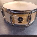 Sakae rhythm king vintage snare drum 60's voor uw drumstel, Muziek en Instrumenten, Ophalen of Verzenden, Zo goed als nieuw