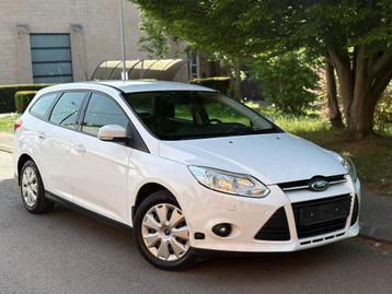 Ford focus 1.6benzine 2012, Autos, Focus, Euro 5, Achat, Boîte manuelle