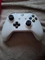 xbox controller, Games en Spelcomputers, Spelcomputers | Xbox | Accessoires, Ophalen of Verzenden, Gebruikt, Controller
