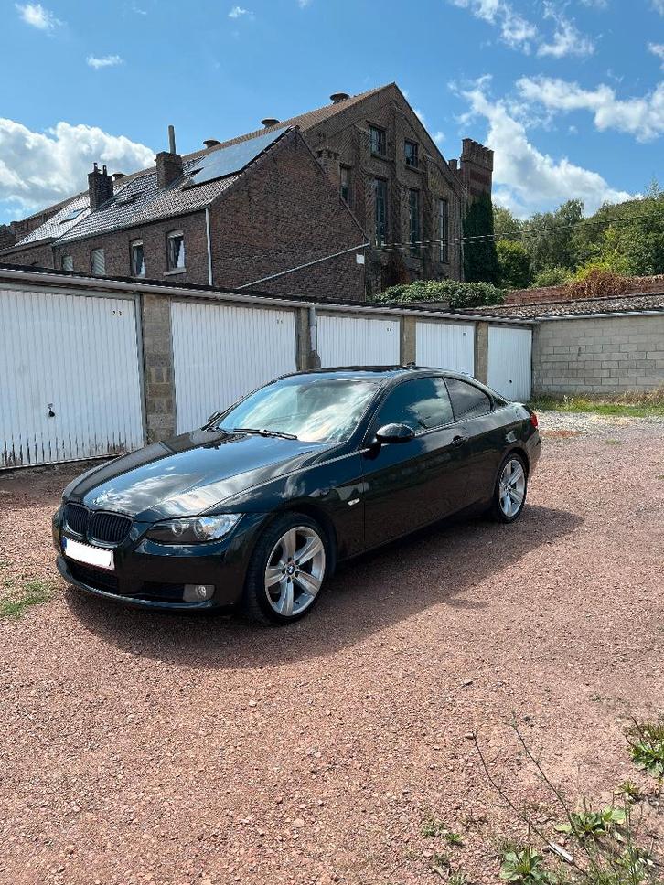 BMW E92 coupé 320D 197530Km prête à immatriculer, Autos, BMW, Particulier, Série 3, ABS, Airbags, Air conditionné, Alarme, Ordinateur de bord