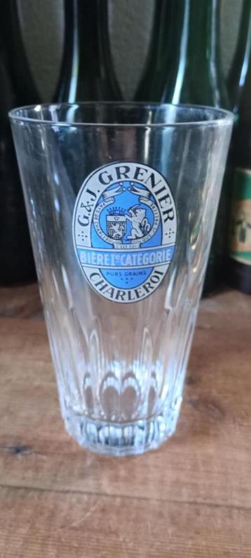 Brouwerij bier antiek glas G & J Grenier Bleu beschikbaar voor biedingen