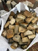 Natuursteen / moellon, Doe-het-zelf en Bouw, Metselstenen, Ophalen, Zo goed als nieuw