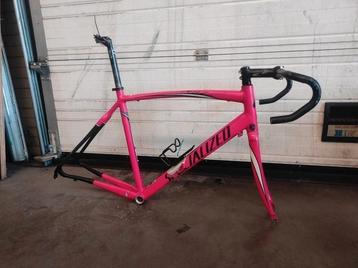 Frame set kader specialized allez Ruillen of verkocht  beschikbaar voor biedingen