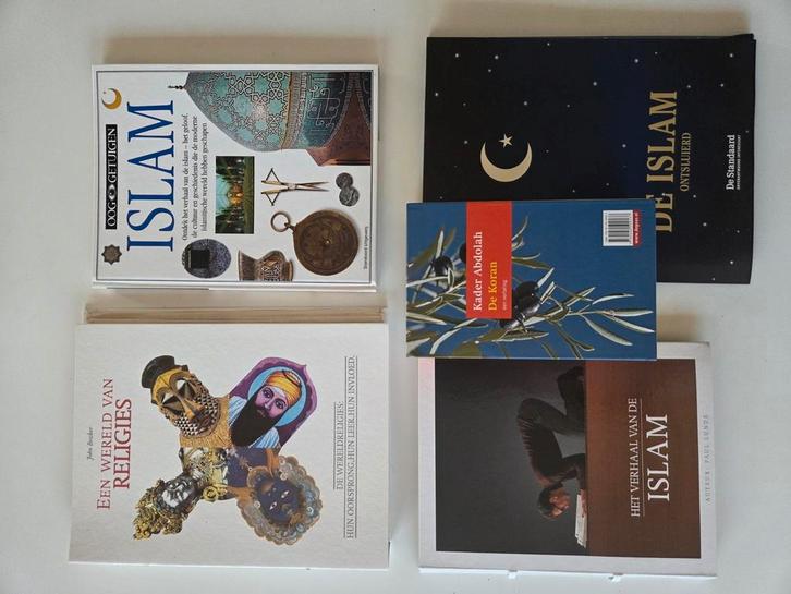 Boeken + verzamelmappen Islam/De Koran, Boeken, Godsdienst en Theologie, Zo goed als nieuw, Islam, Ophalen of Verzenden