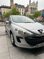 Peugeot 308 en excellent état, Autos, Boîte manuelle, Argent ou Gris, Berline, Tissu