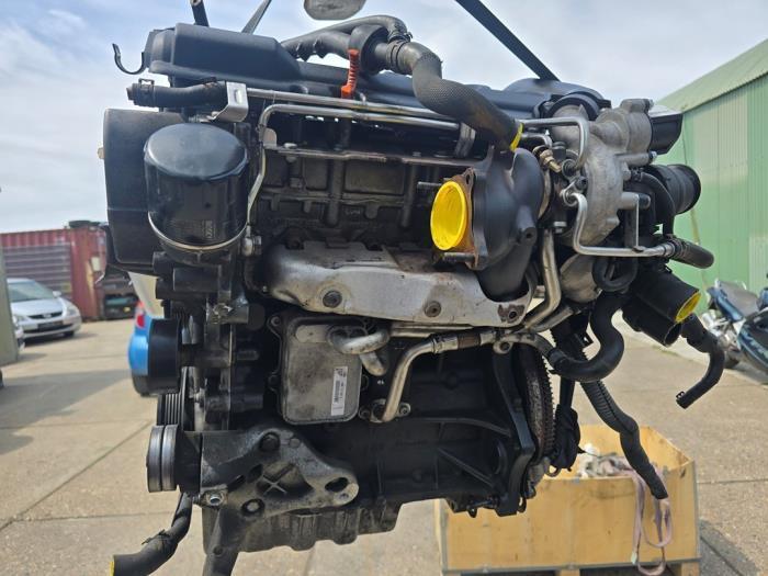 Motor van een Volkswagen Golf, Auto-onderdelen, Motor en Toebehoren, Volkswagen, Gebruikt, 3 maanden garantie