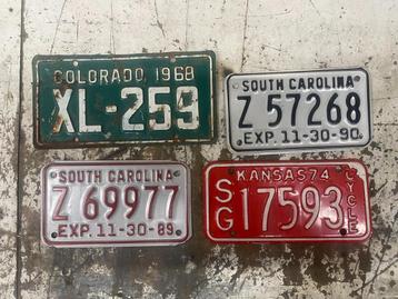Te koop Amerikaanse motorkentekenplaten beschikbaar voor biedingen