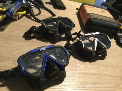 Mares Pure Wire Mask Yellow-White-Blue - Ecocheques, Watersport en Boten, Duiken, Zo goed als nieuw, Duikbril of Snorkel, Ophalen of Verzenden