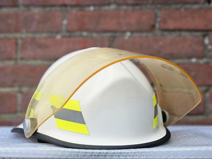 Brandweerhelm brandweer Amerika casque pompier, Verzamelen, Militaria | Algemeen, Ophalen of Verzenden